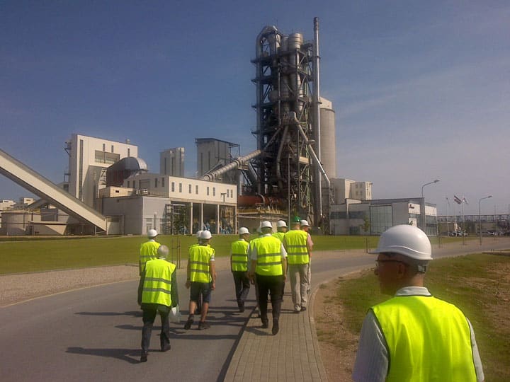 BRA Valdes sede Brocenos SIA 22Cemex22 01.07.2011. 5